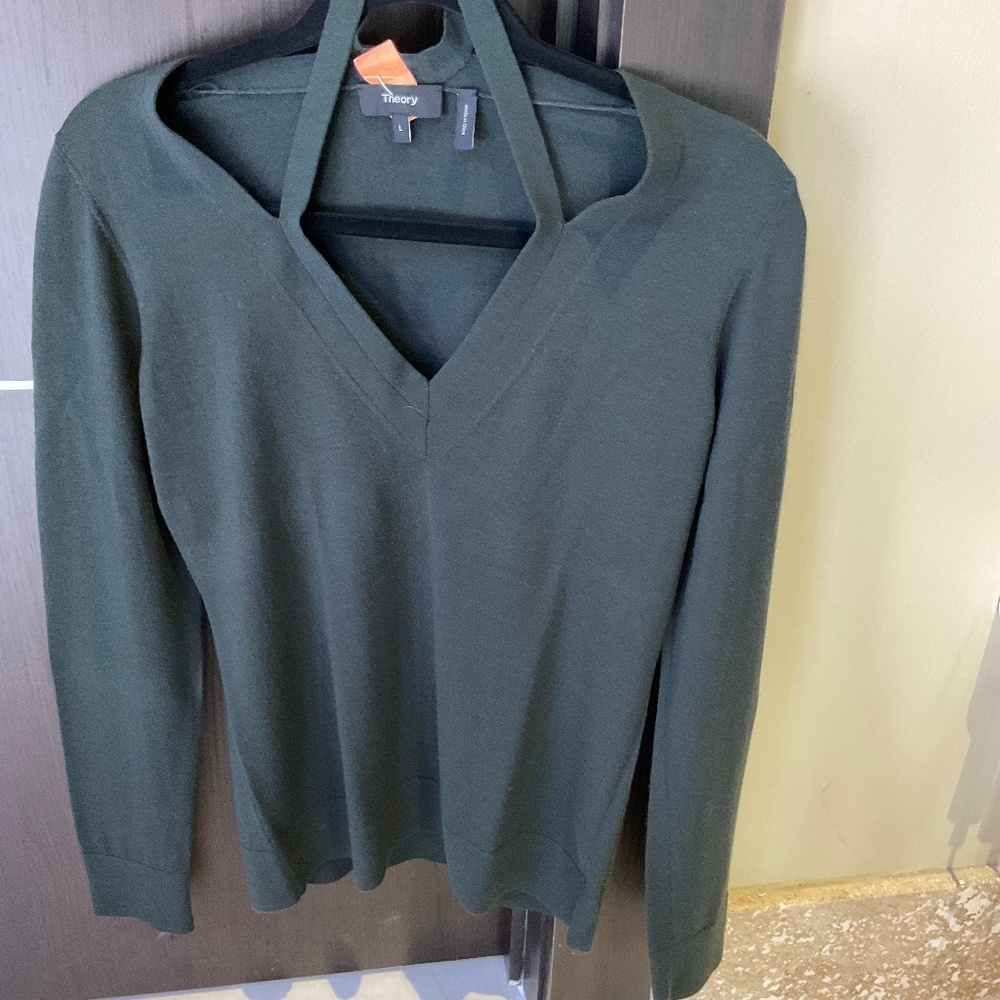 Theory olives wool sweater